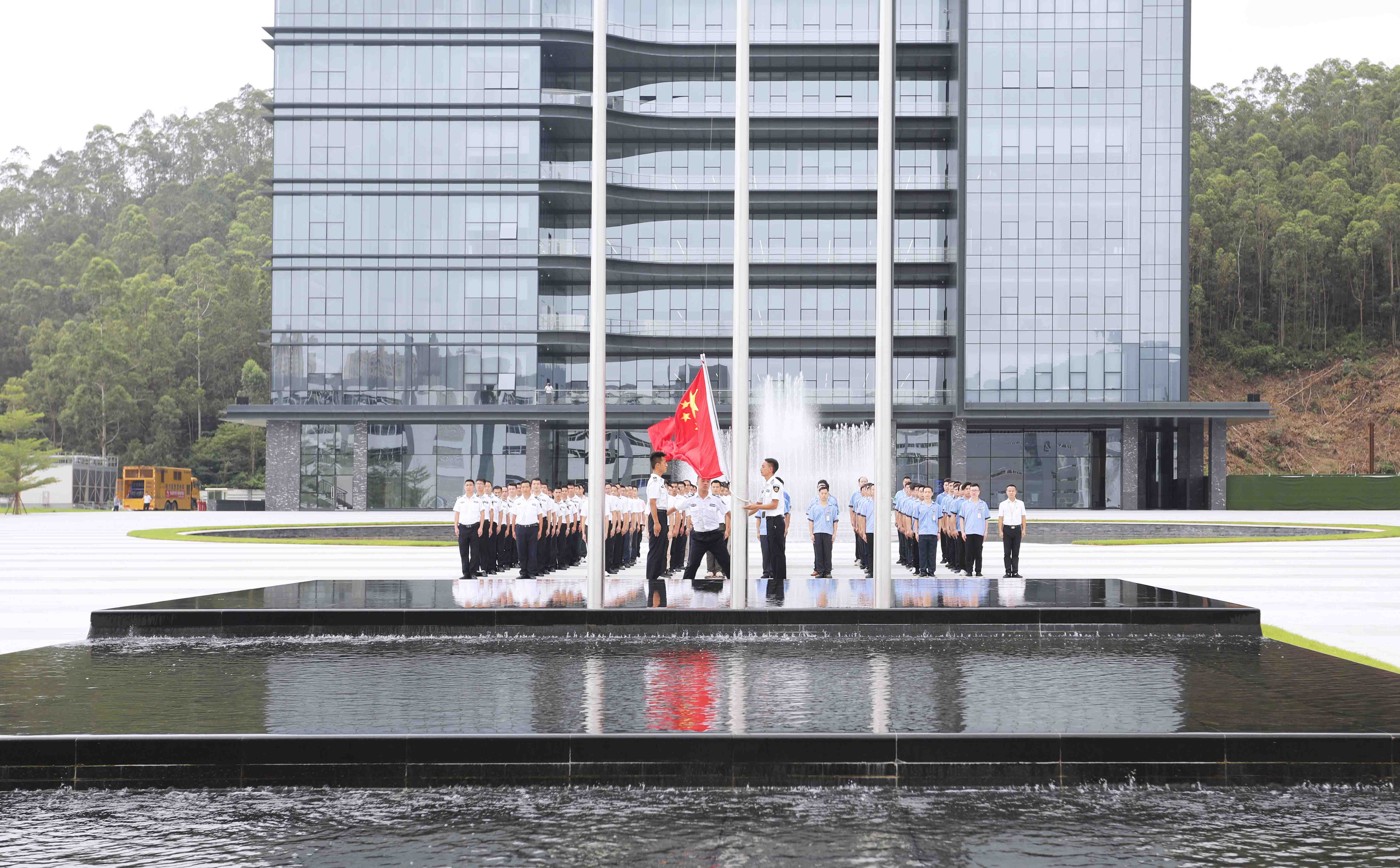 尊龙凯时科技举行八一退伍武士运动